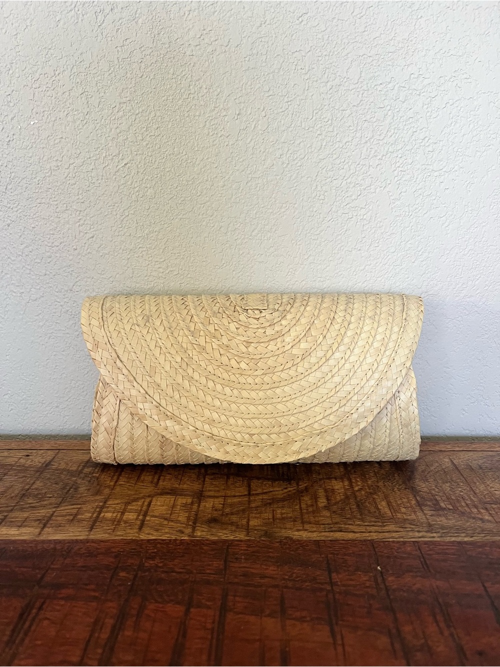 Mark & Graham Woven Straw Envelope Clutch in Natural